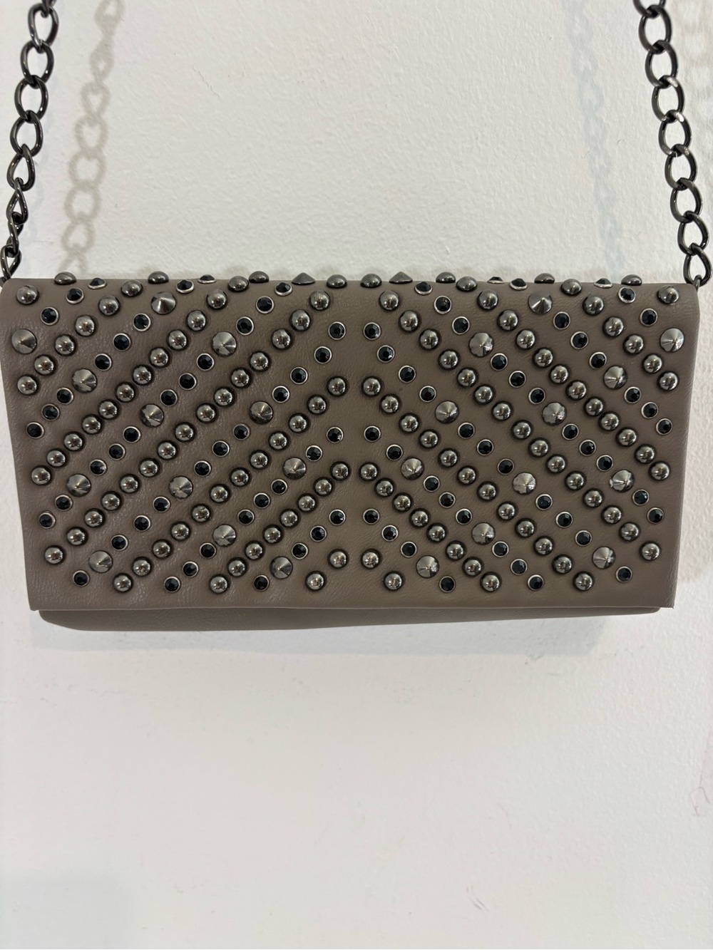 Aldo Studded Crossbody Clutch Bags Purse Gray Casual Cocktail Link Chain Strap